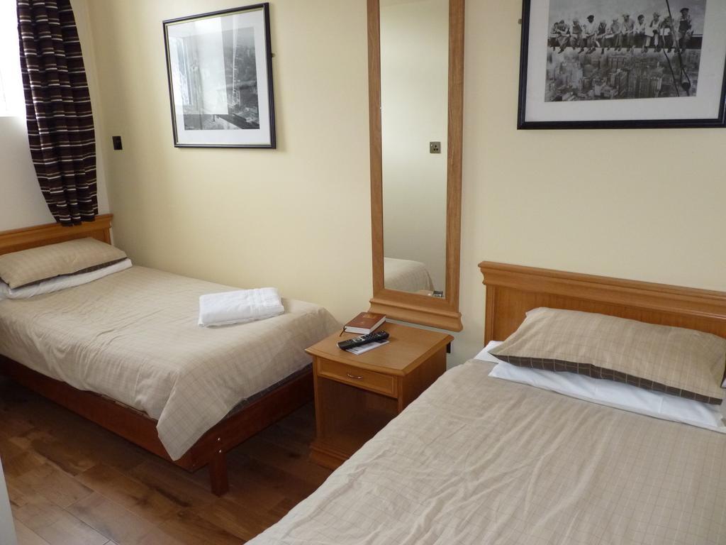 Shanahans B&B With Sports Bar Birmingham Quarto foto
